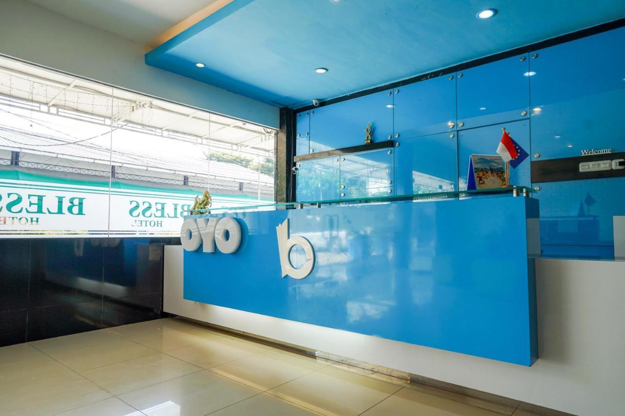Oyo 575 Blessing Hotel Palembang Eksteriør billede